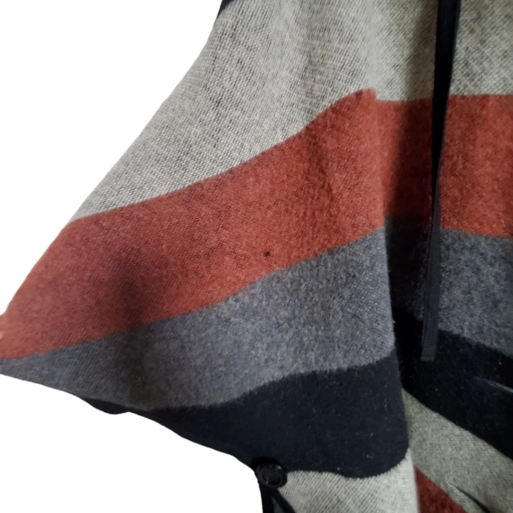 Vintage 1960's Bickler Gray and Rust Wool Blanket Cape Coat Made in England - Picture 10 of 17